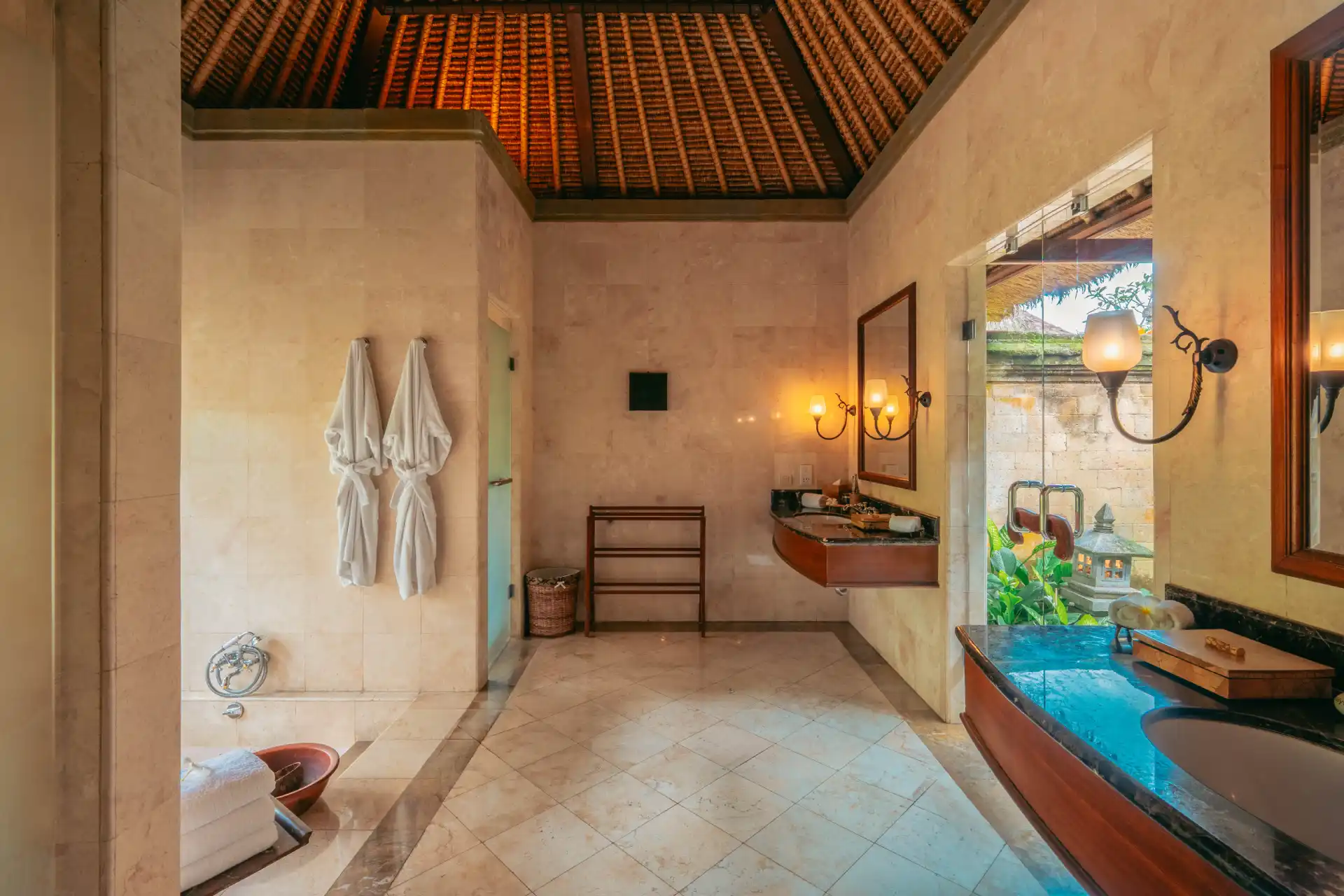 Where Nature Meets Luxury: Ubud Private Pool Villa in a Tranquil Jungle Setting - Image 9